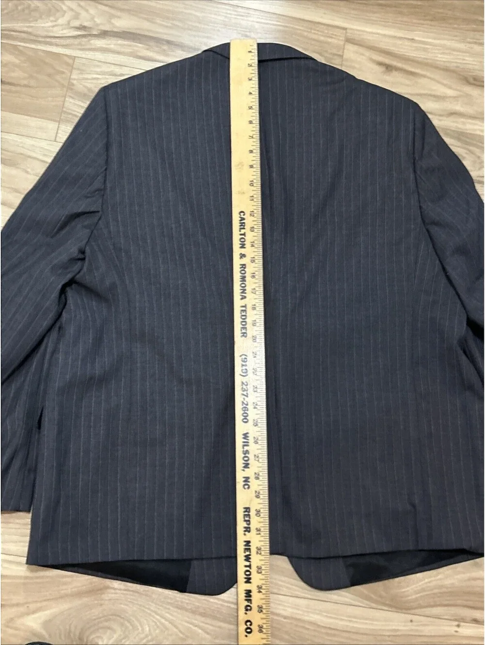 Joseph & Feiss 50 Regular 100%Wool Dark Gray Pin Stripe Blazer Jacket Business